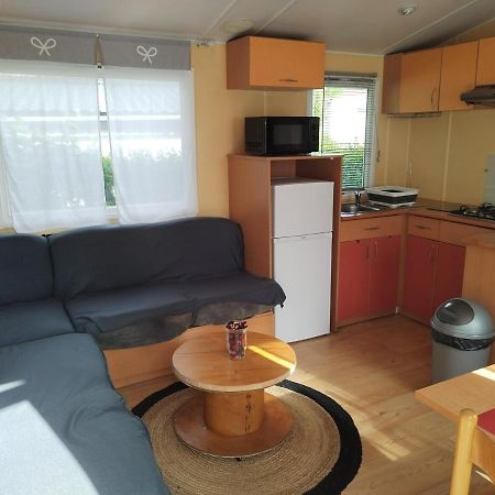 Mobil-Home Coin De Paradis En Cote D'Opale Sur Terrain Prive Et Sa Caravane Hermelinghen 외부 사진