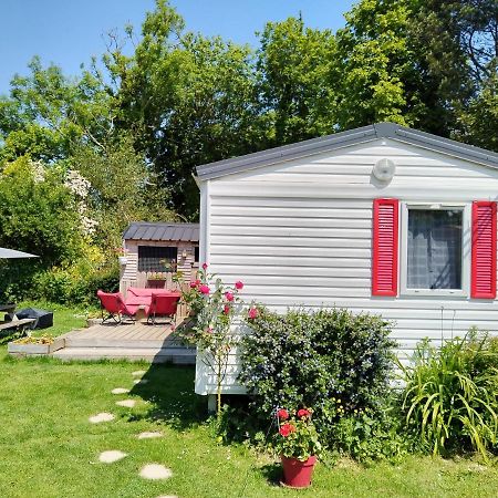 Mobil-Home Coin De Paradis En Cote D'Opale Sur Terrain Prive Et Sa Caravane Hermelinghen 외부 사진